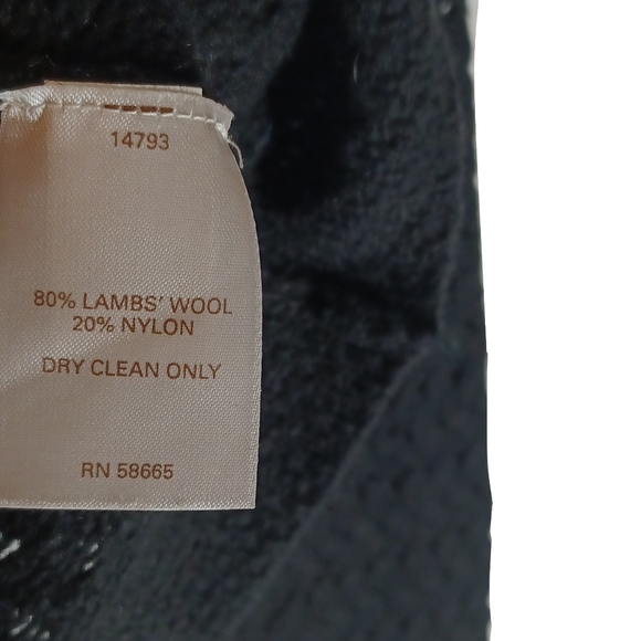 NEW NORDSTROM Lamb's Wool Blend Black Knit Cropped Button Front Cardigan Sweater - Picture 5 of 7